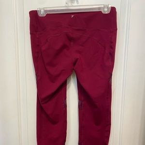 Old navy active go dry leggings medium petite